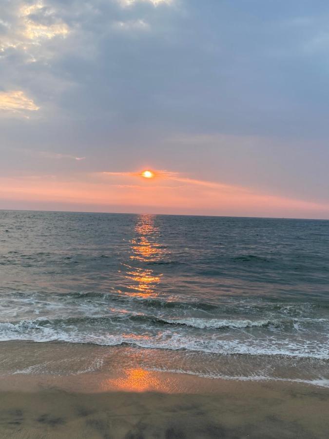 Palliyathayil Home Stay アーラップーザ県 エクステリア 写真